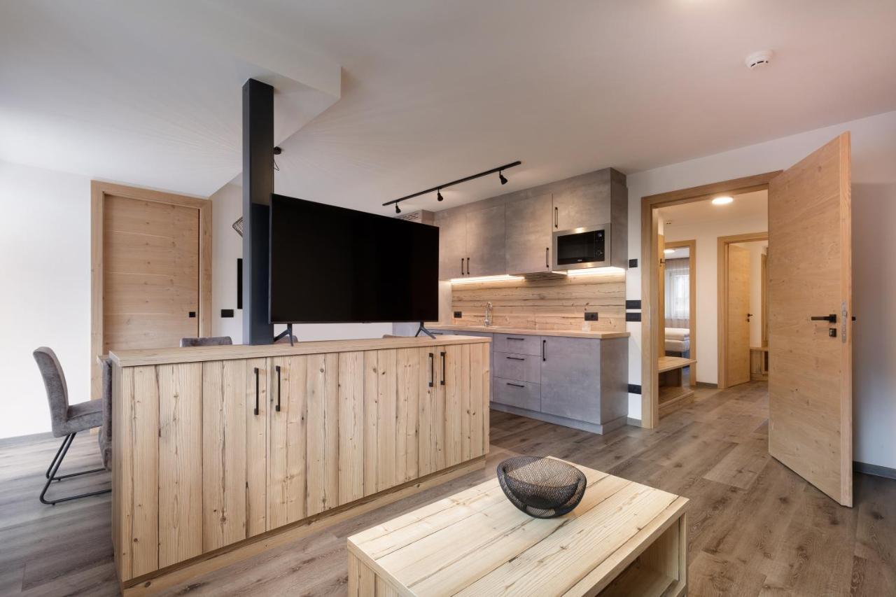 Apartments Pragser Wildsee Winklwiese 외부 사진